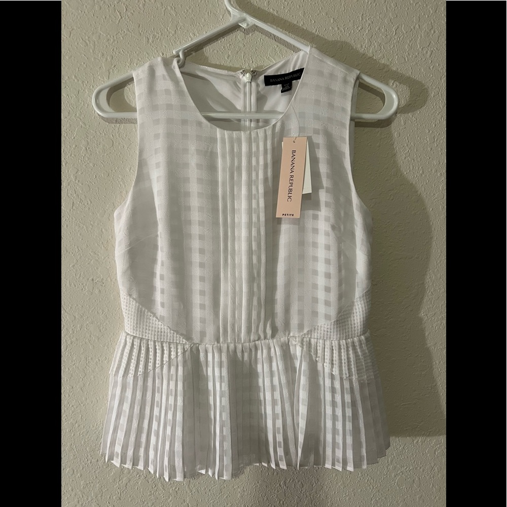 Banana republic white peplum top in gingham plaid